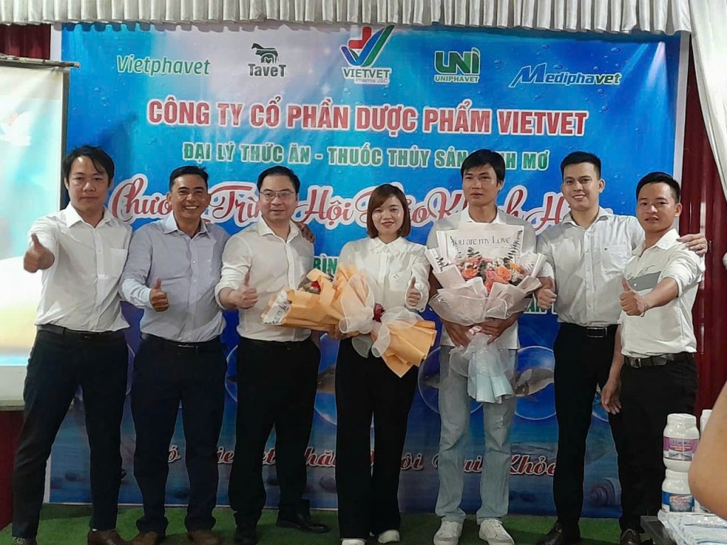 Vietvet nơi cung cấp thuốc thú y cho gà đáng tin cậy